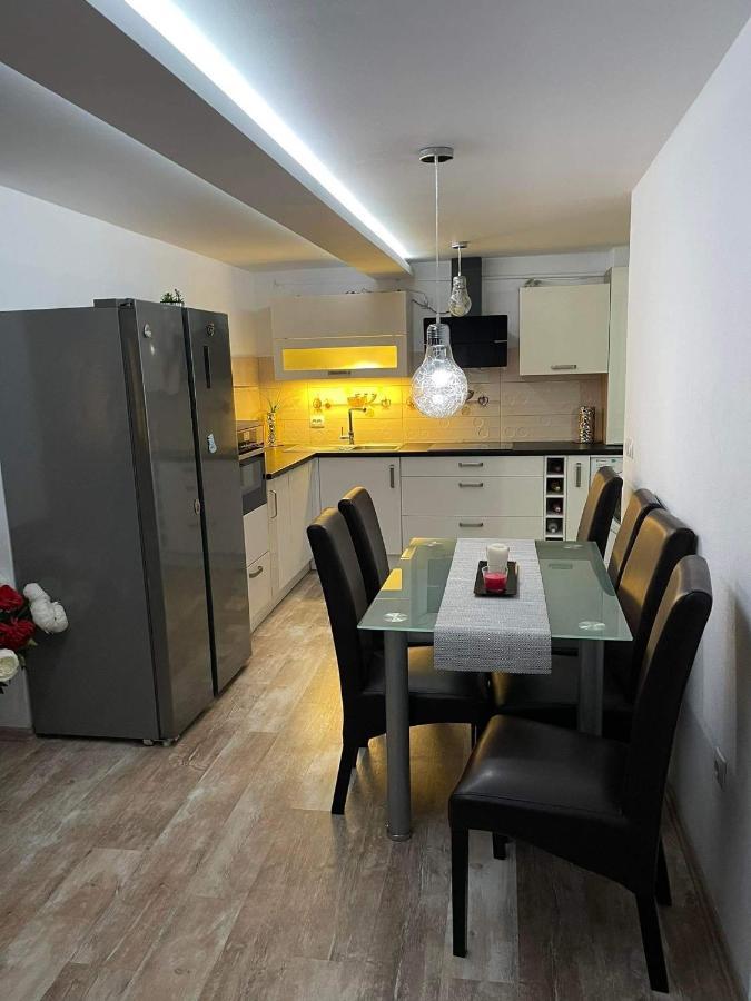 Apartament Ema Bistriţa Exterior foto