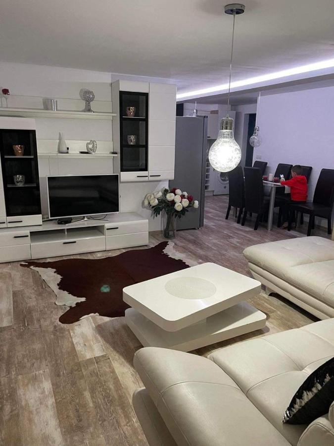 Apartament Ema Bistriţa Exterior foto